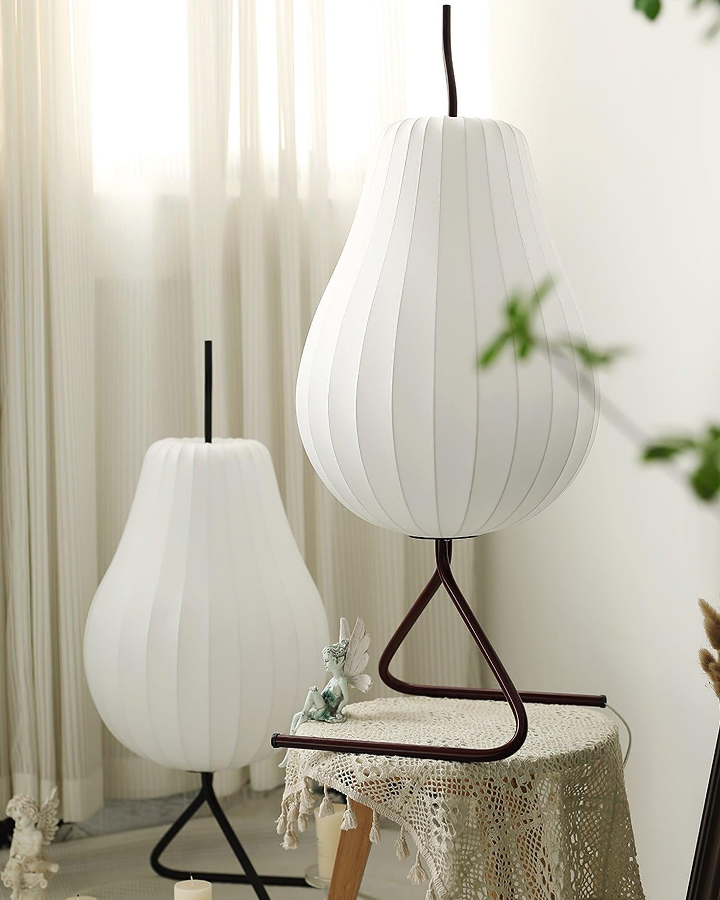 Silk Pear Lantern Floor Lamp