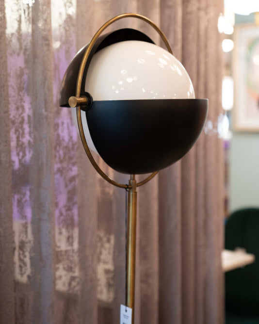 Lampadaire Globe en Verre