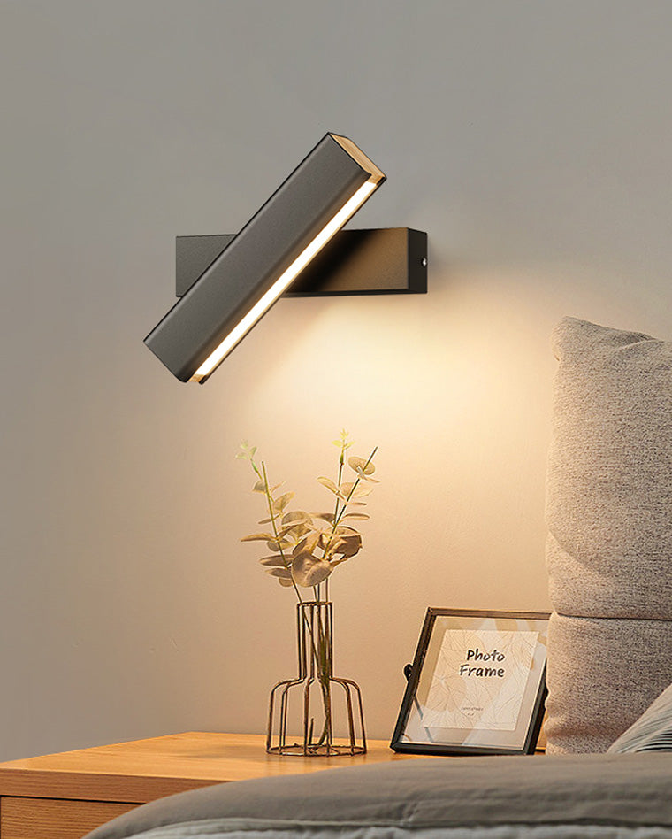 Adjustable Wall Light