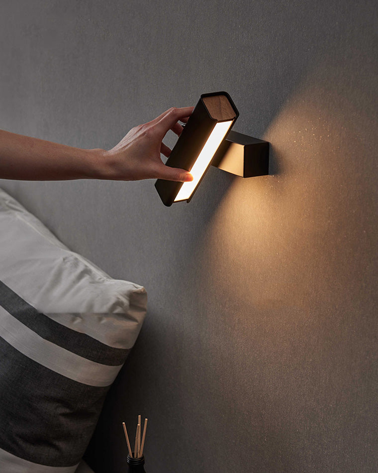 Adjustable Wall Light