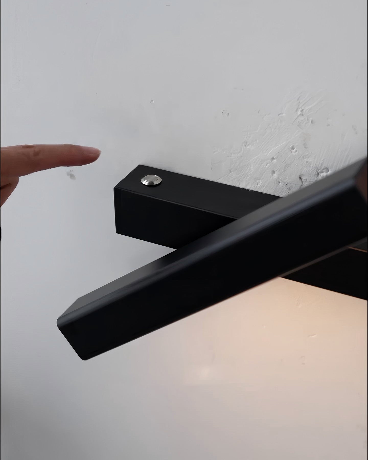 Adjustable Wall Light