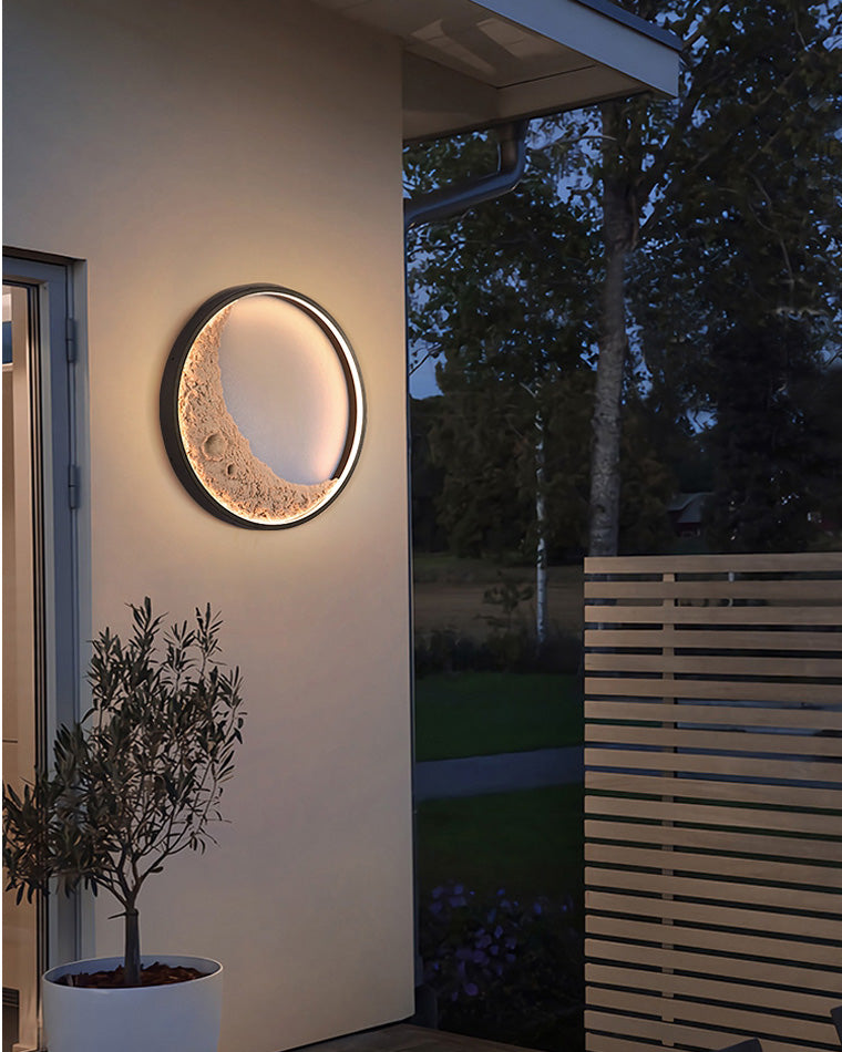 Round Moon Effect Wall Light