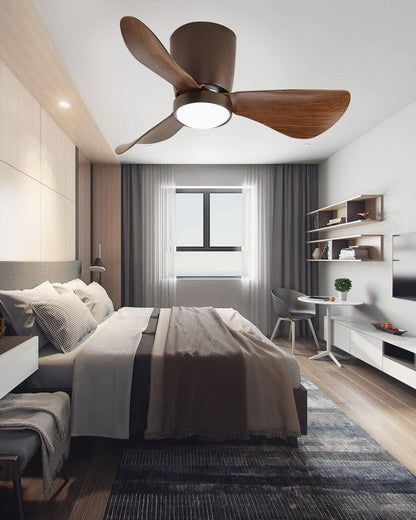 Discreet Aérolite ceiling fan