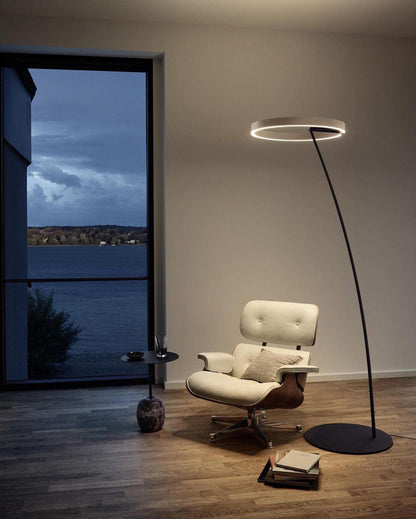 Lampadaire Arc Circulaire à LED