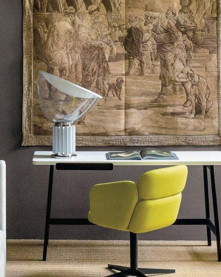 Table Lamp - Lumea Grande