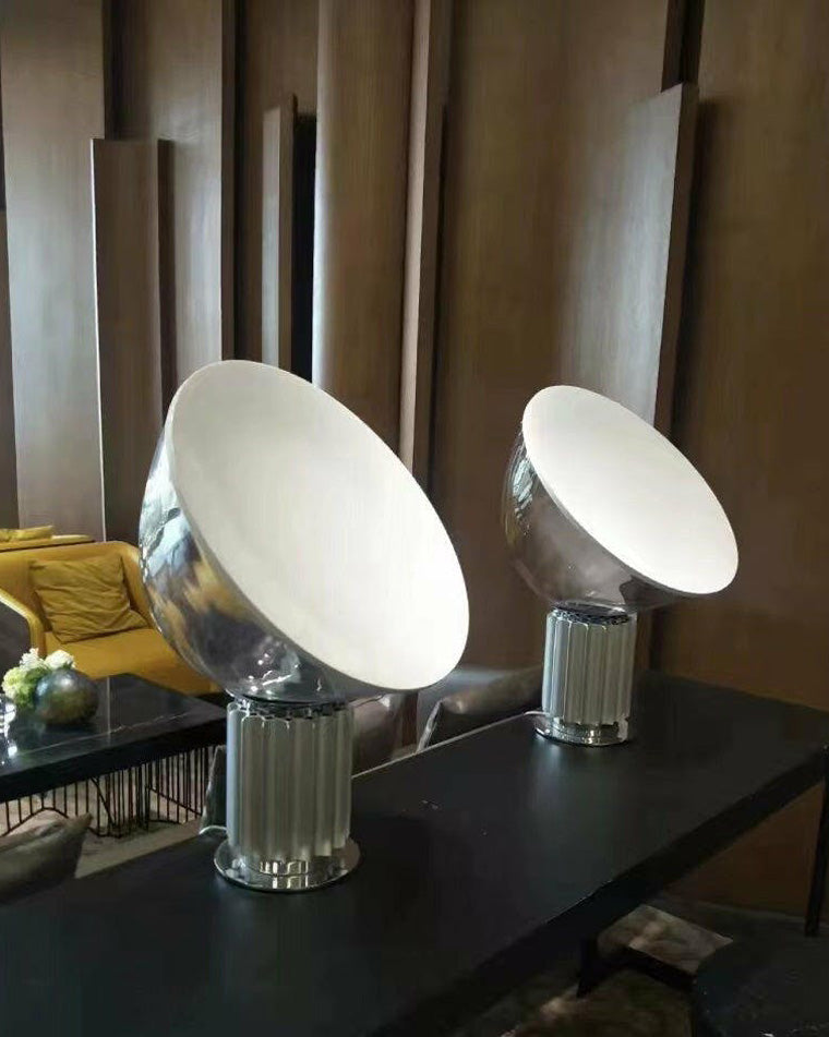 Table Lamp - Lumea Grande