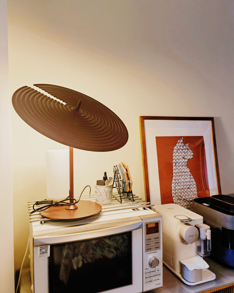 Adjustable Round Reading Lamp