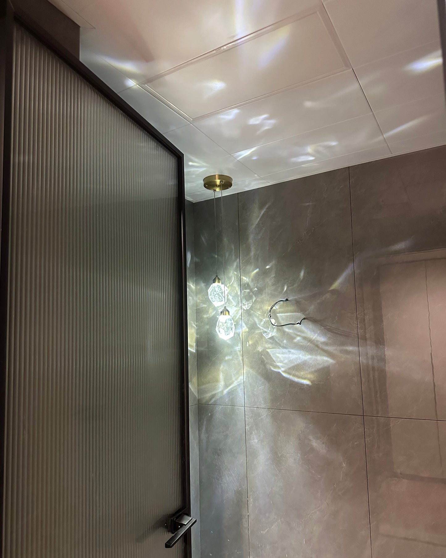 Crystal Rain Chandelier - Natural Elegance