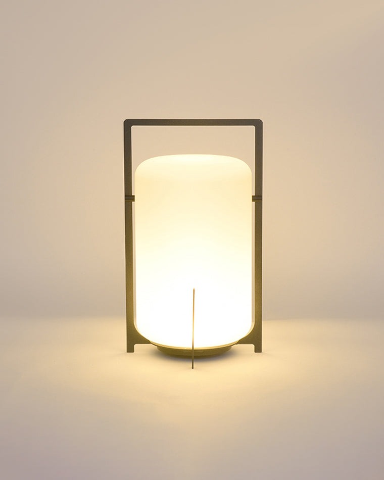 Lanterne Solaire d'Extérieur - Éclairage Élégant et Pratique