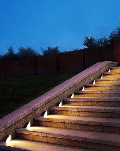 Solar Patio Light - SunMotion