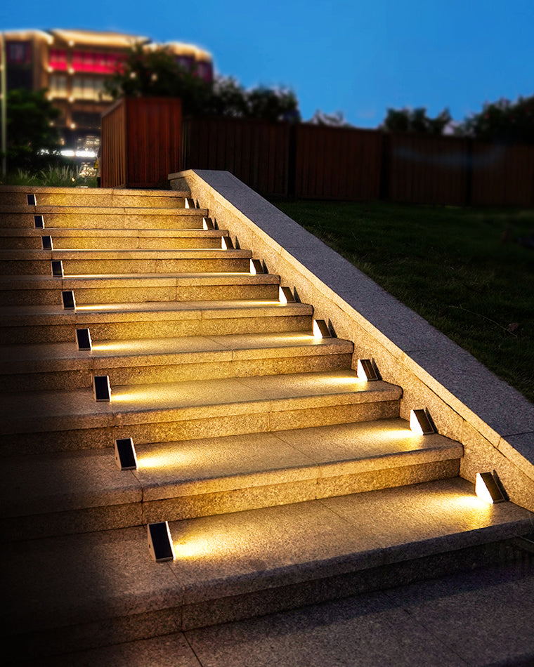 Solar Patio Light - SunMotion