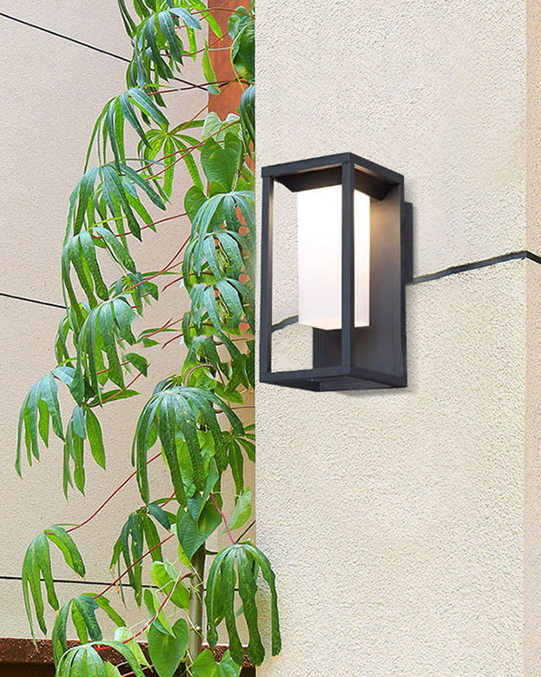 Astra Outdoor Wall Light – Contemporary Elegance and Welcoming Light
