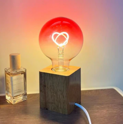 Ampoule Rose Dégradé - Éclat Romantique