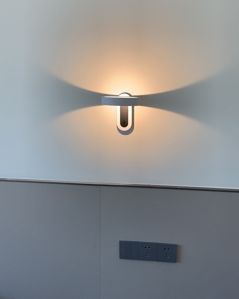 Applique Murale Cercle Ajustable – Éclairage Élégant et Moderne