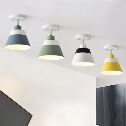 Applique Murale Design Ajustable - Éclairage Moderne en Métal Coloré