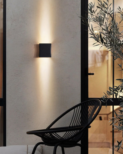 Applique Murale Extérieure Noire Linéa Luxe – Éclairage Architectural Élégant