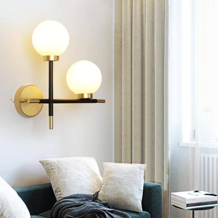 Applique Murale LED Élégance - Design Métal et Verre pour Chambre et Salon