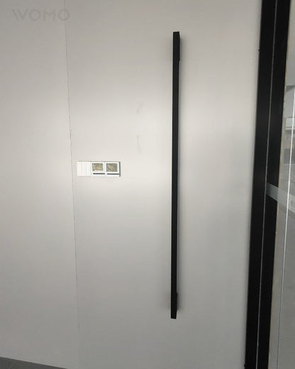Applique Murale Linéaire Élégante pour Escalier