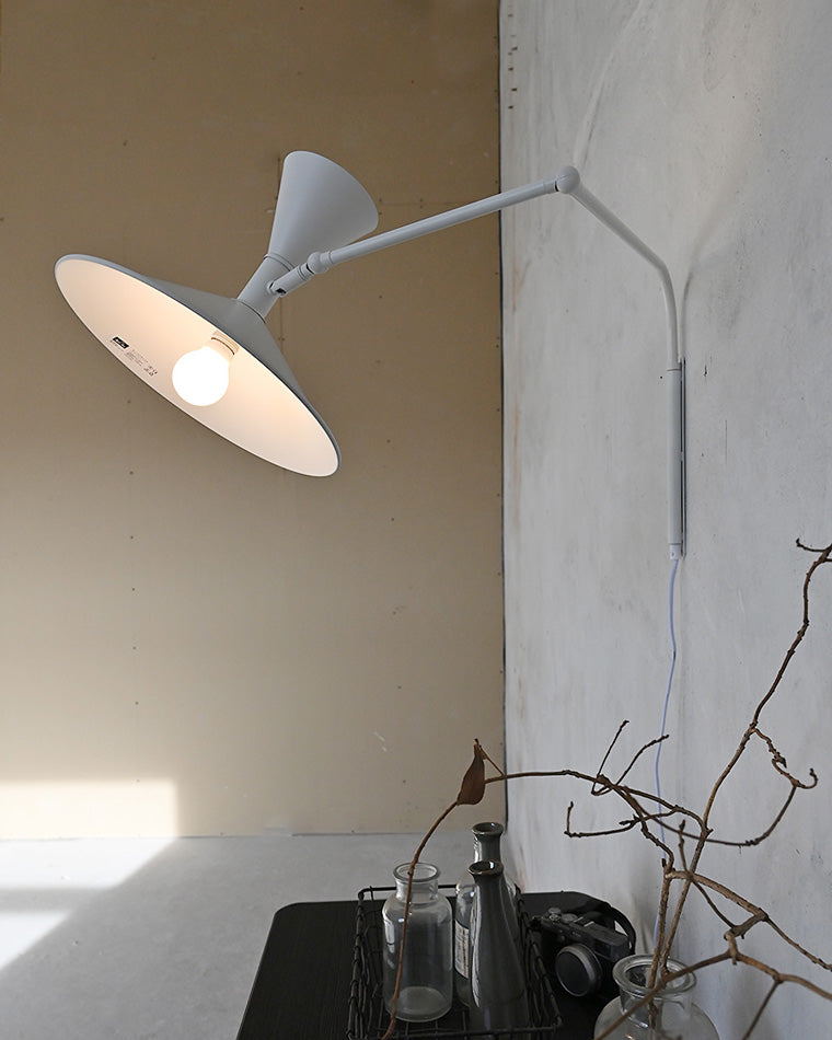 Applique Murale Pivotante – Éclairage Modulaire et Élégant