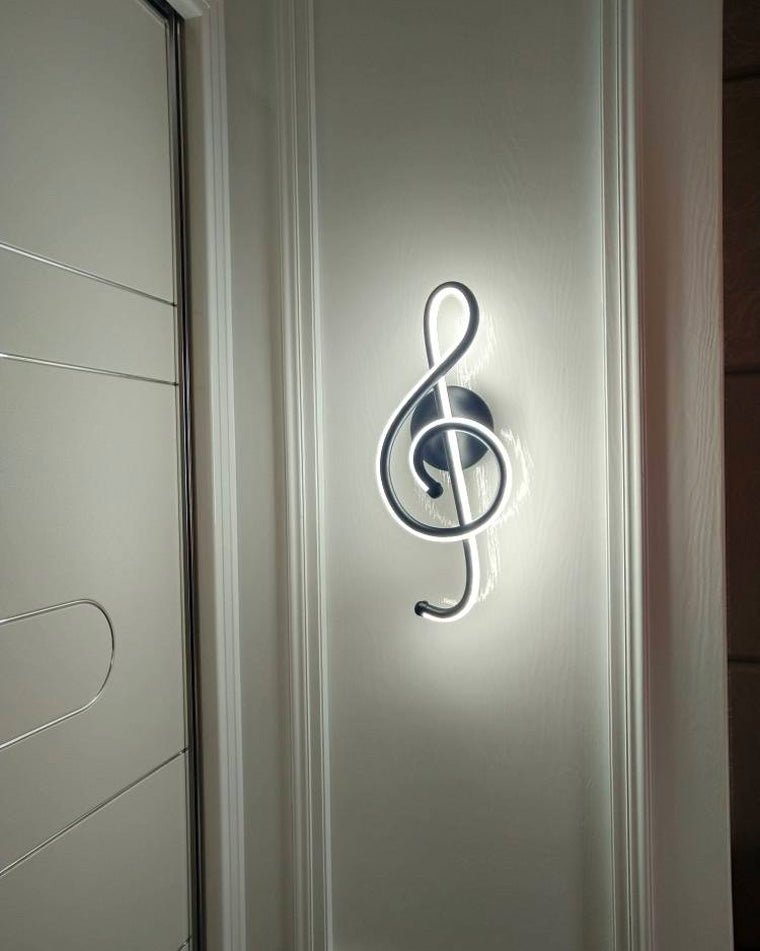 Applique Murale Sculpturale en Forme de Note de Musique – Design Moderne et Créatif