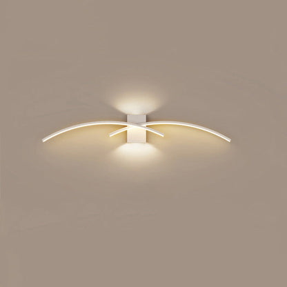 Elegant Wave Wall Light – Modern Design