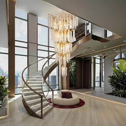 Grand Lustre en Escalier Avec Suspensions en Cristal