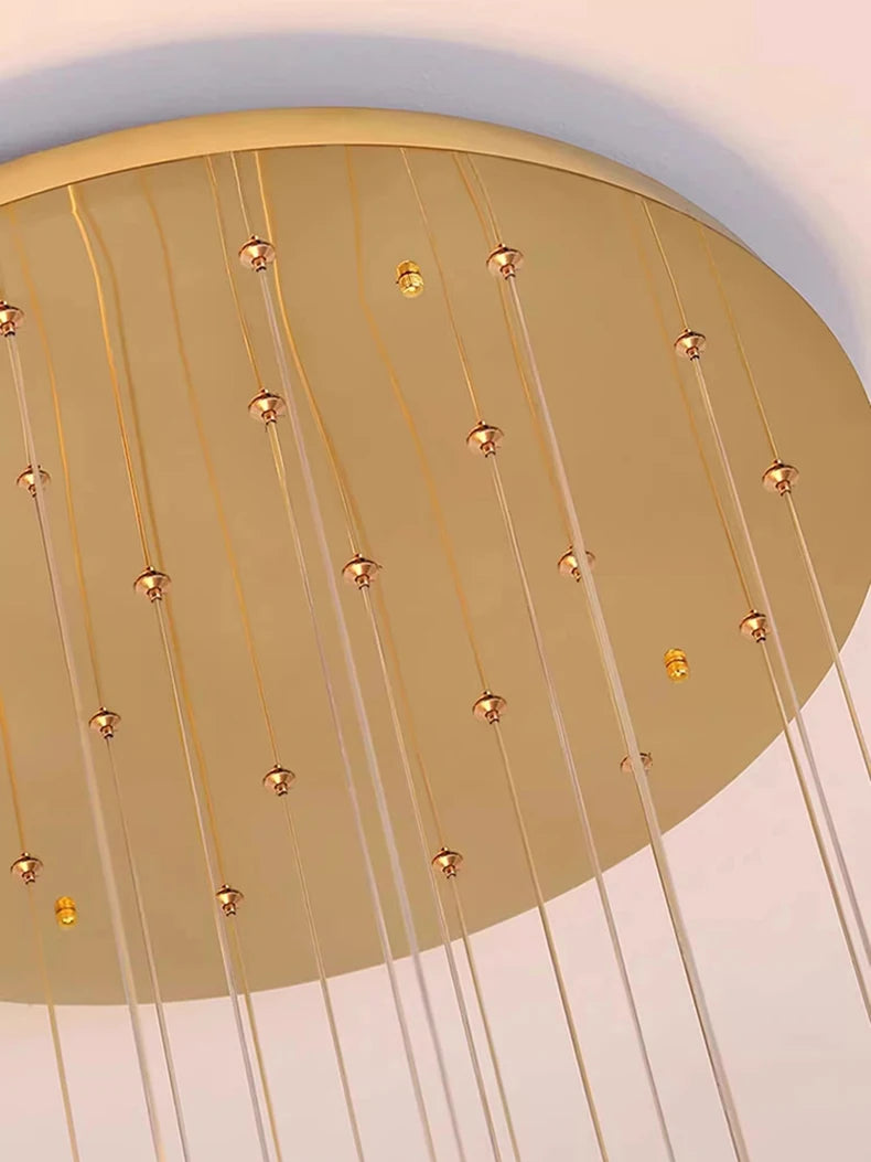 Grande suspension pour haut plafond
