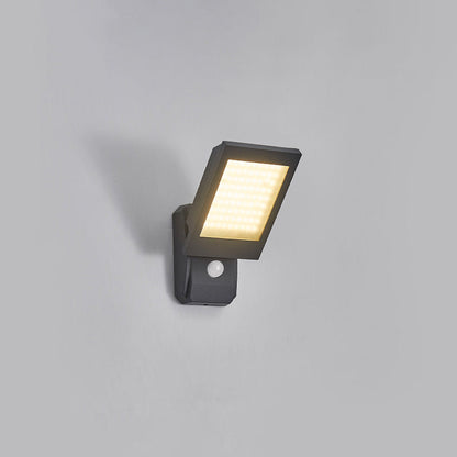 Outdoor Wall Light - Safe Glow