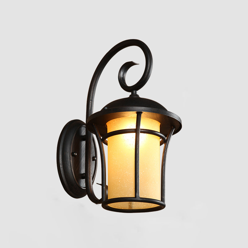 Marine Outdoor Wall Light – Nautical and Robust Spirit