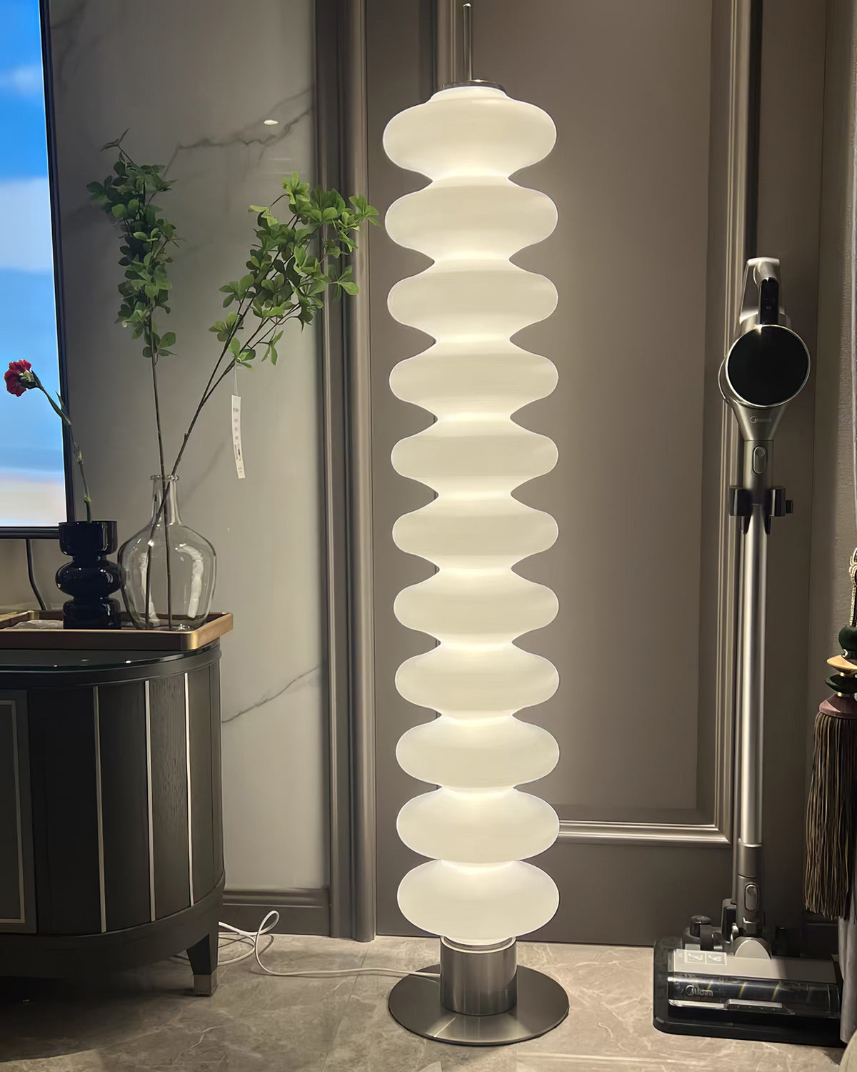 Lampadaire Colonne Boules de Verre