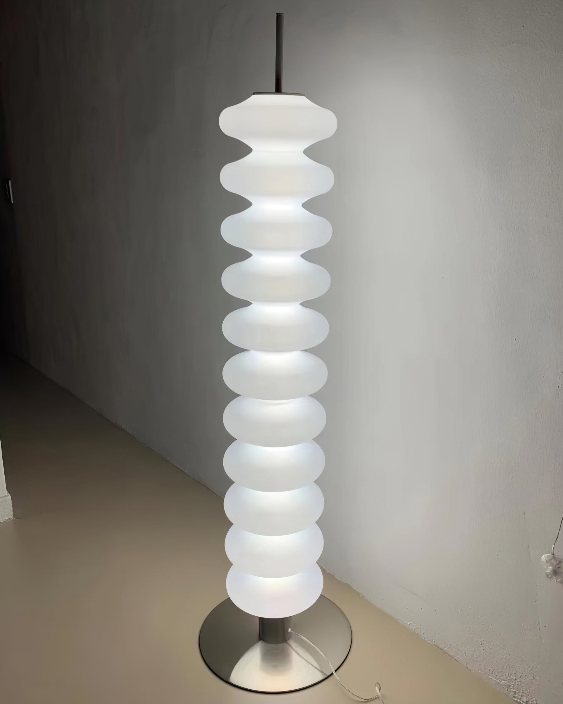 Lampadaire Colonne Boules de Verre