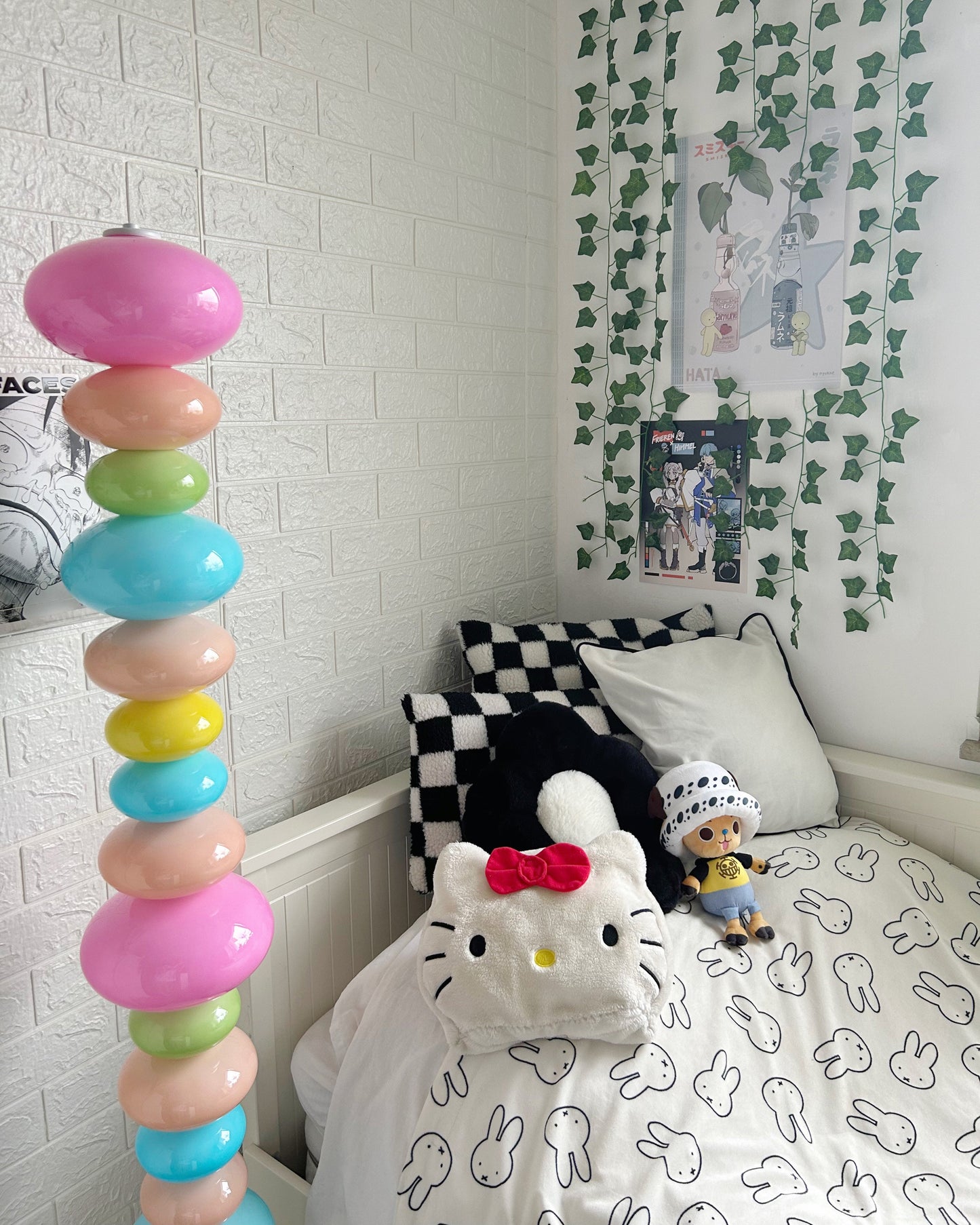 Lampadaire Colonne "Prisme Gourmand"