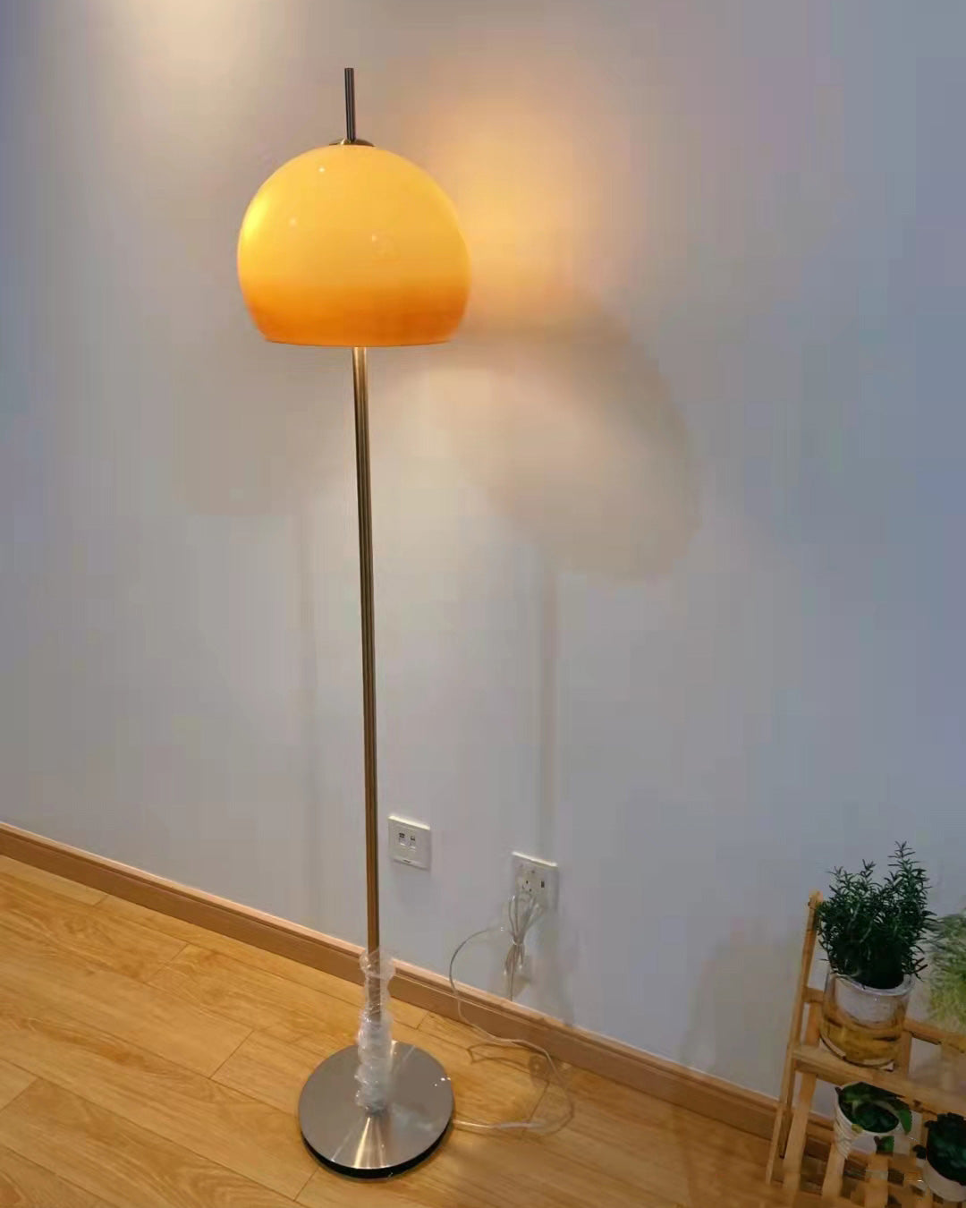 Lampadaire Dôme en Verre Style Bauhaus