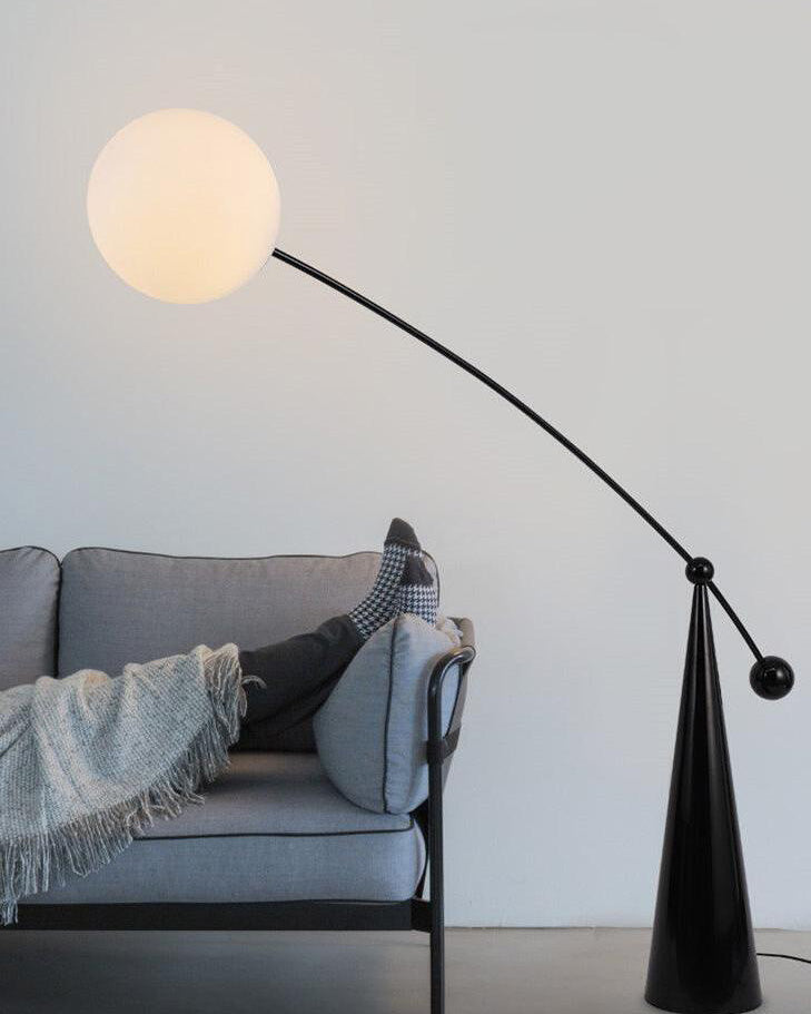 Lampadaire Porte-à-Faux Globe en Verre