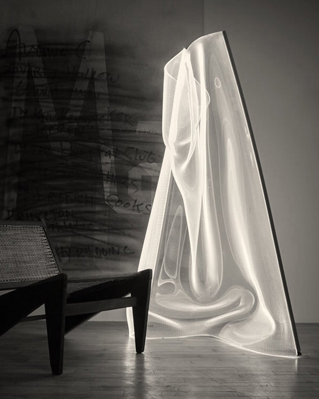 Lampadaire Sculptural Acrylique