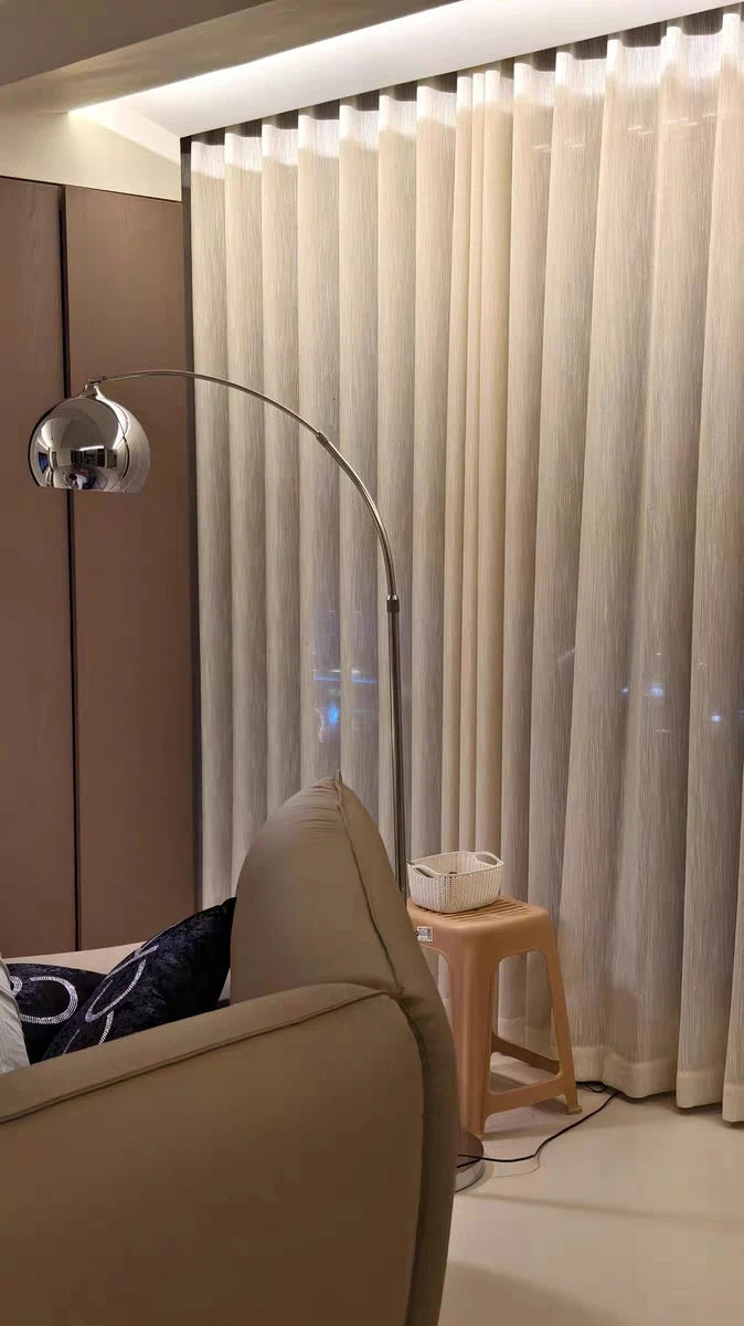 Lampadaire chrome en arc