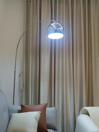 Lampadaire chrome en arc