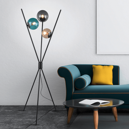 Lampadaire design original avec globes en verre