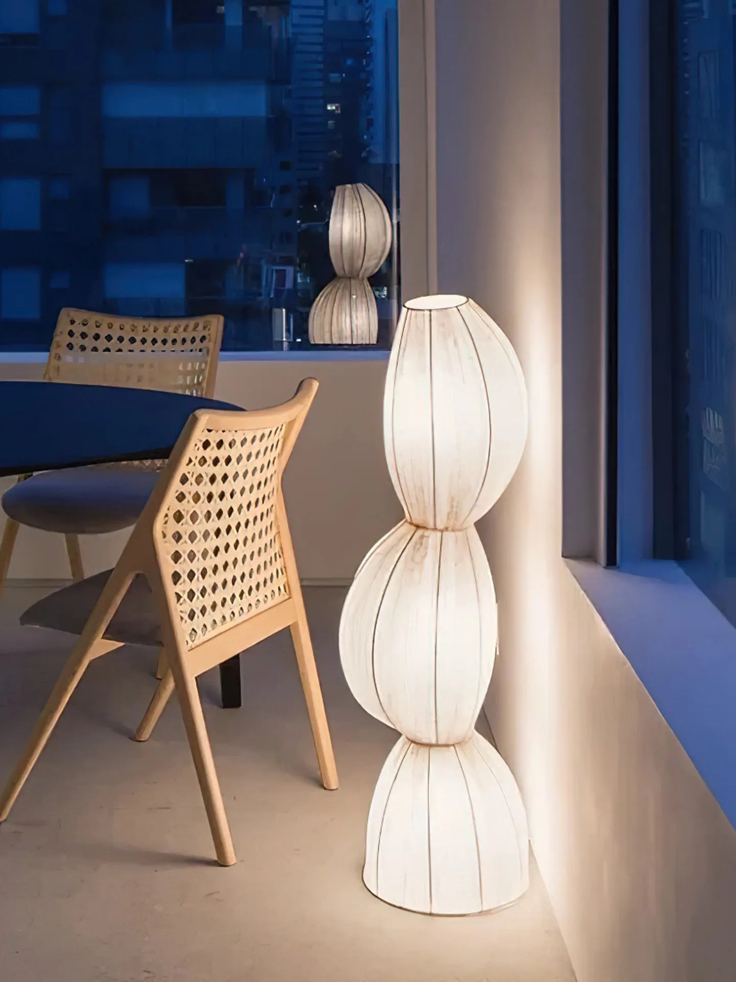 Lampadaire nordique en soie - SILKY