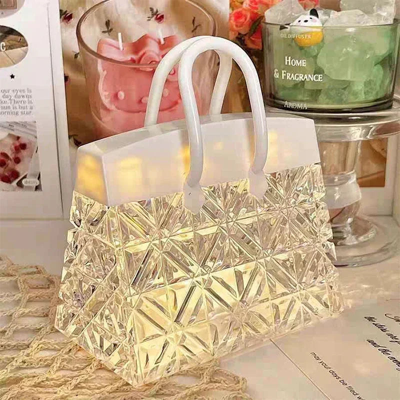 Lampe de Nuit Élégante - CrystalClutch