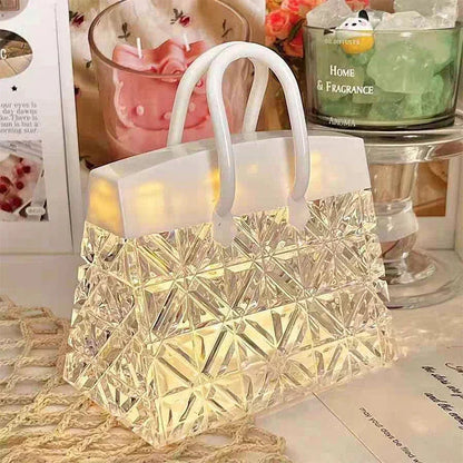 Lampe de Nuit Élégante - CrystalClutch
