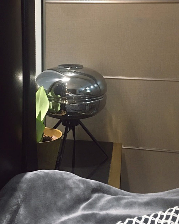Lampe de Table Dôme en Verre