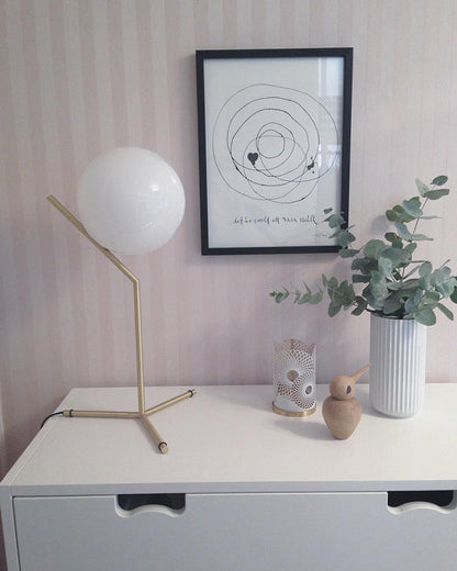 Lampe de Table Globe en Verre Laiteux