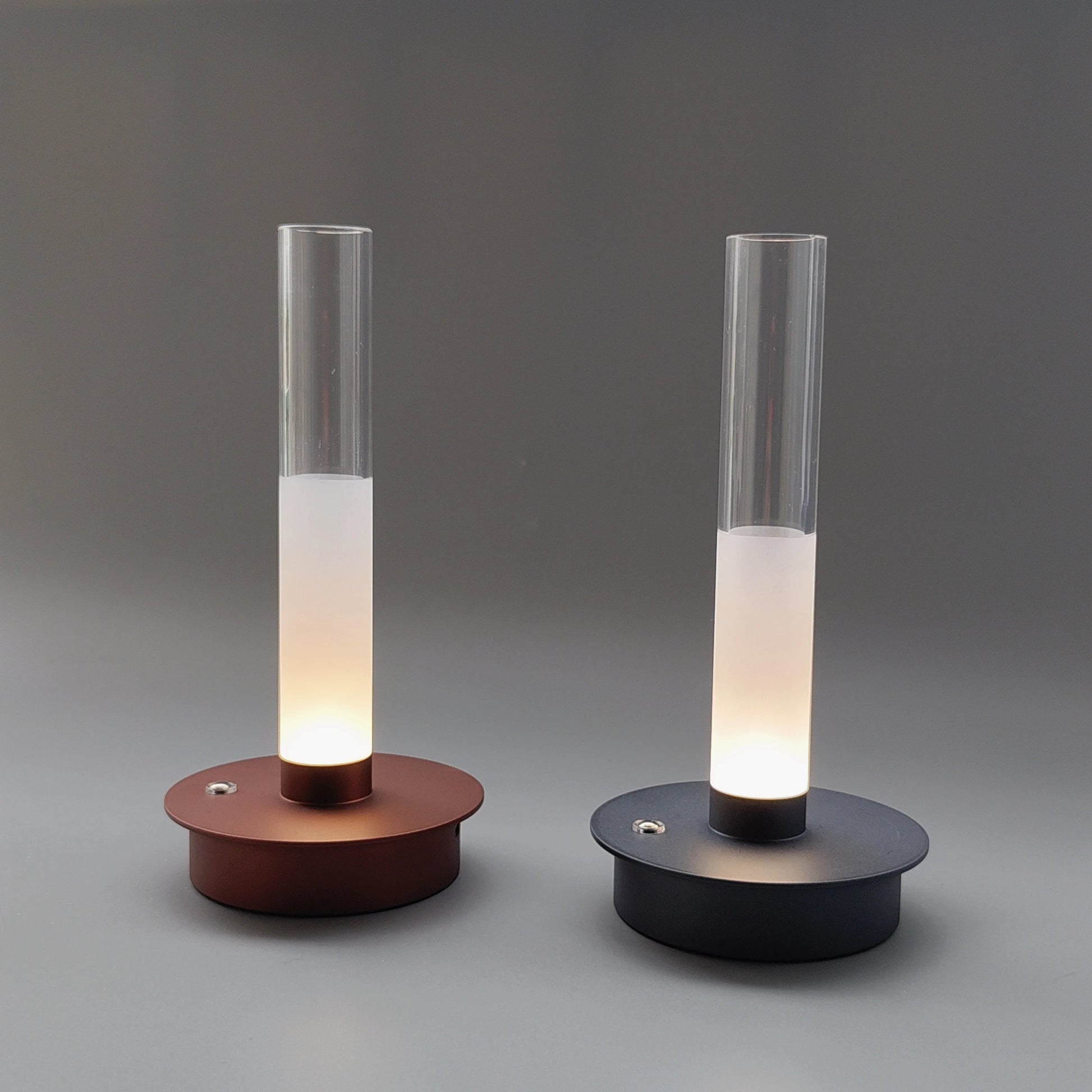 Lampe de Table LED Dimmable - Élégance Portable
