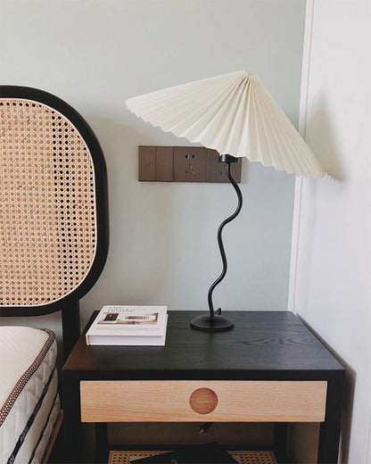 Lampe de Table Plissée Ondulée
