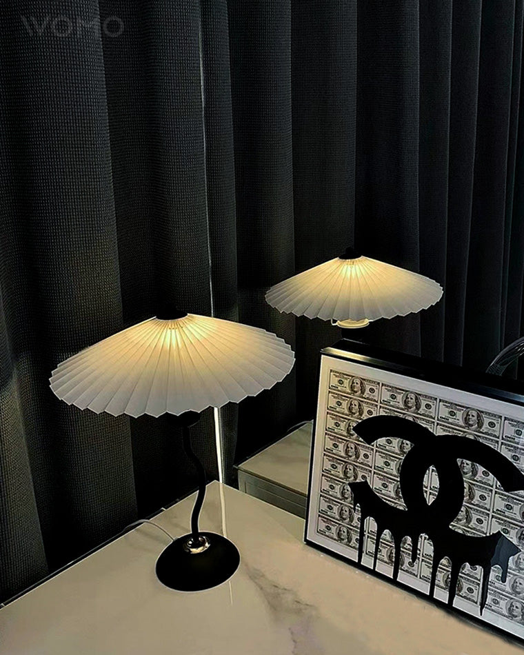 Lampe de Table Plissée Ondulée