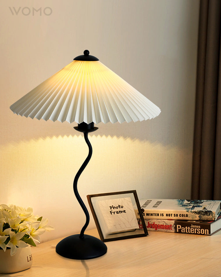 Lampe de Table Plissée Ondulée