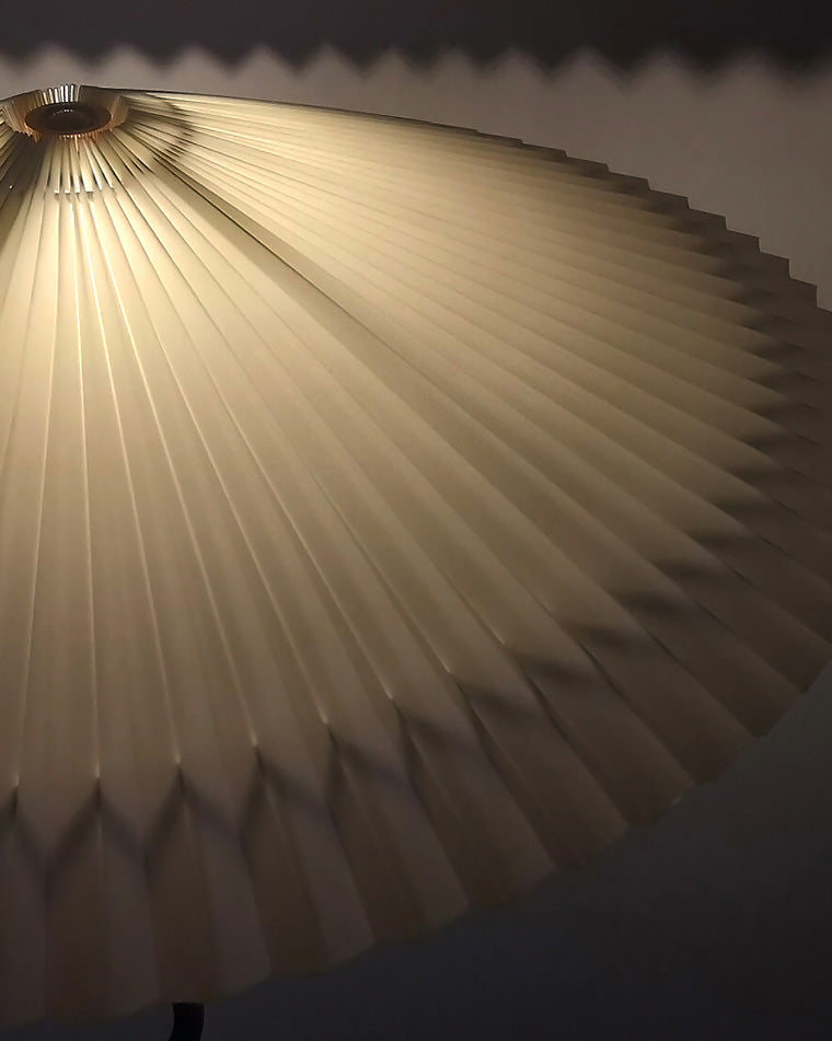 Lampe de Table Plissée Ondulée