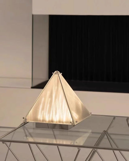 Lampe de Table Pyramidale