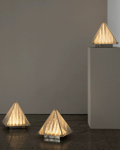 Lampe de Table Pyramidale